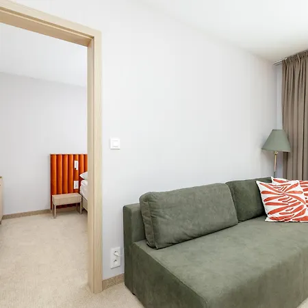 K&k - Premium Z Basenem - Seashell - Easy - Rent *