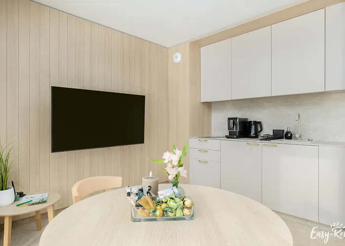 K&k - Premium Z Basenem - Seashell - Easy - Rent